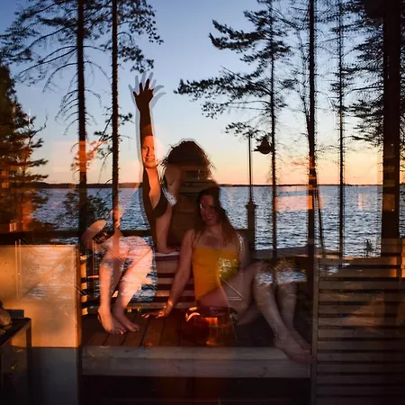 Puruvesi Villas, Kalliohovi * Hiukkajoki