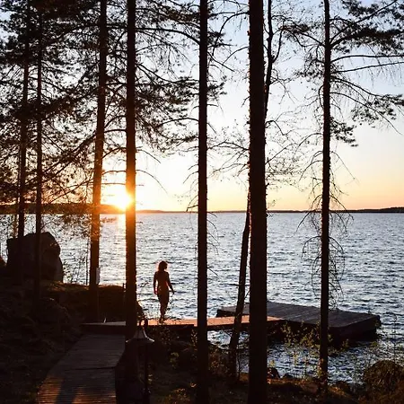 Puruvesi Villas, Kalliohovi * Hiukkajoki
